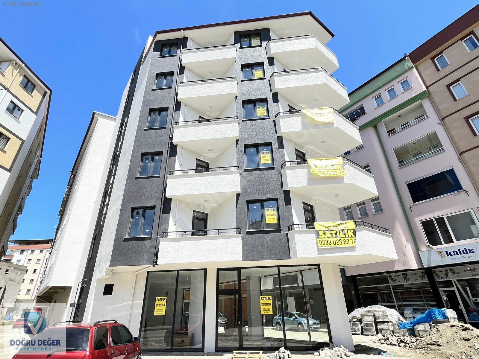 ESKİ SÜRMENE CADDESİ ÜZERİNDE SATILIK SIFIR 3+1 DAİRELER