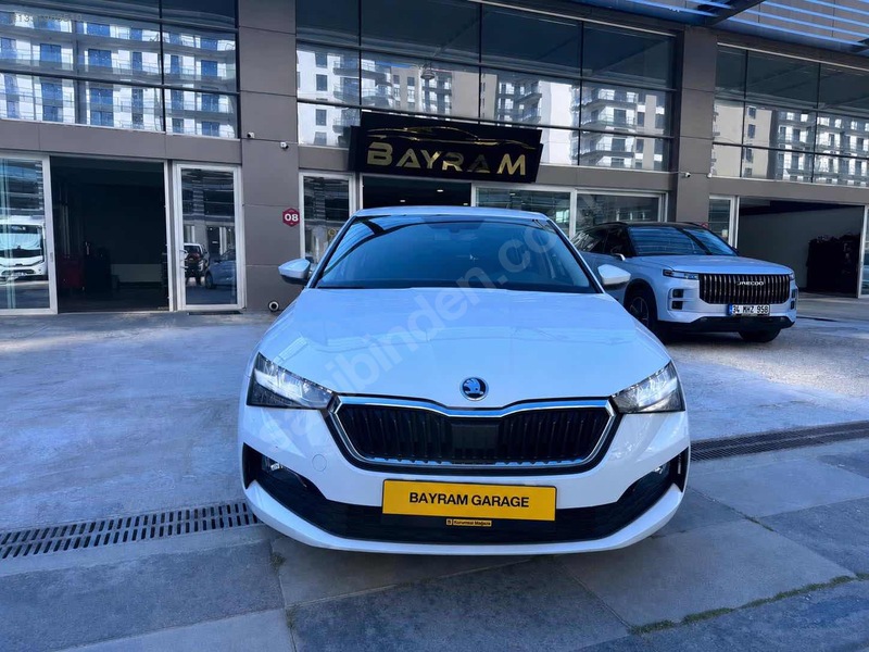 Bayram Garage // Temiz Sorunsuz Masrafsız Scala