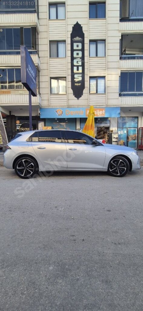 2023 OPEL ASTRA DİZEL OTOMATİK DÜŞÜK KM