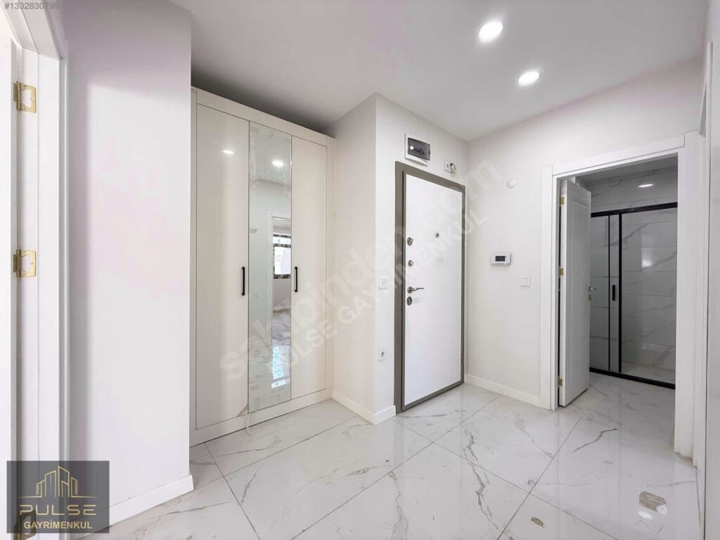 AVCILAR’DA SIFIR 2+1 DAİRE METROBÜSE YAKIN, ASANSÖRLÜ