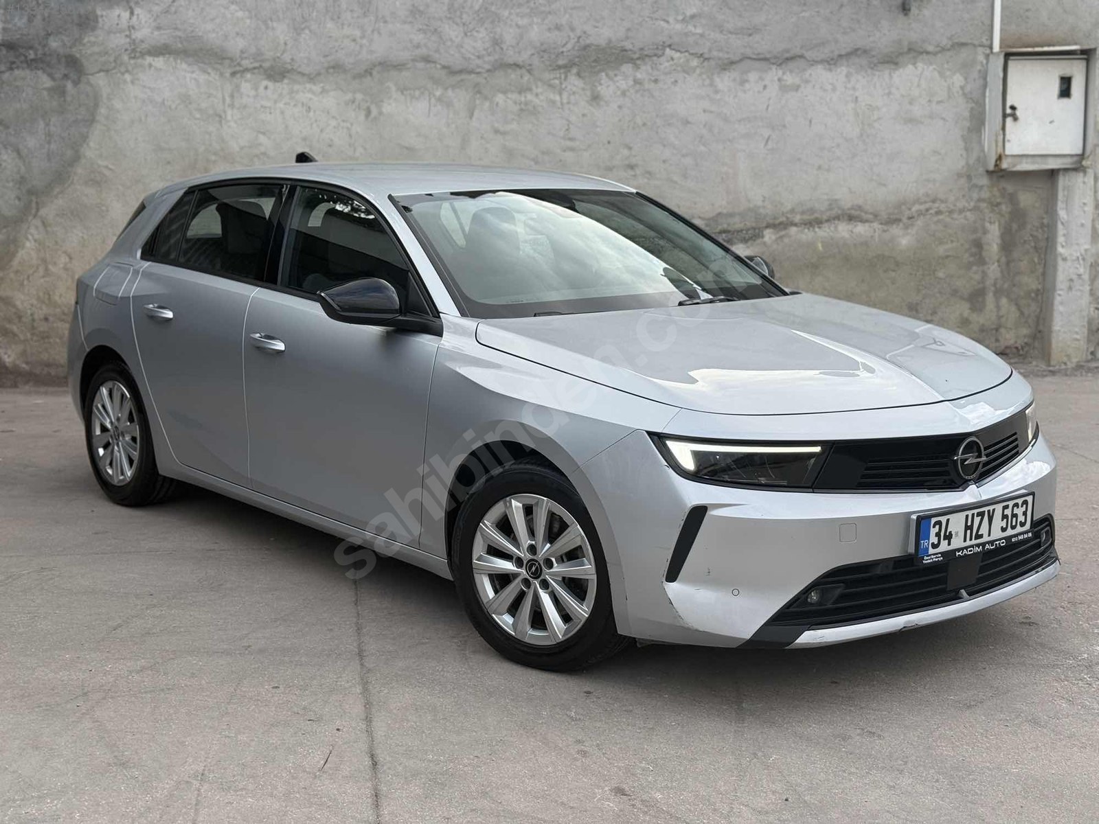 HATASIZ BOYASIZ DEĞİŞENSİZ ASTRA 1.5 DİZEL 63.000 KM