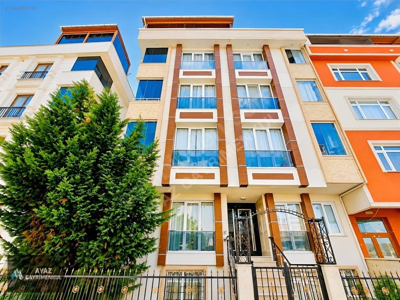 AVCILAR M.KEMAL PAŞADA 140 M² NET 3+2 DUBLEKS | BALKON + KAPALI