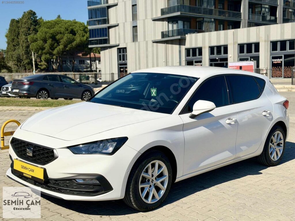2024 Leon 1.0Tsi Style DSG 110 HP HYBRİD Bakımlı Temiz Diri Araç